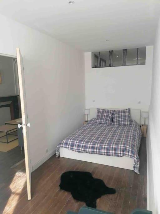 Appartement Cosy A Deux Pas De La Gare Λαβάλ Εξωτερικό φωτογραφία